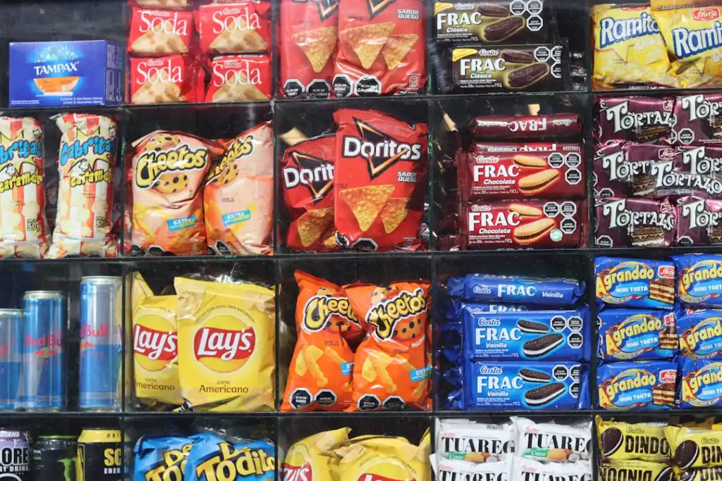 餐饮策划全流程服务对比:品牌孵化到加盟落地的方案选择